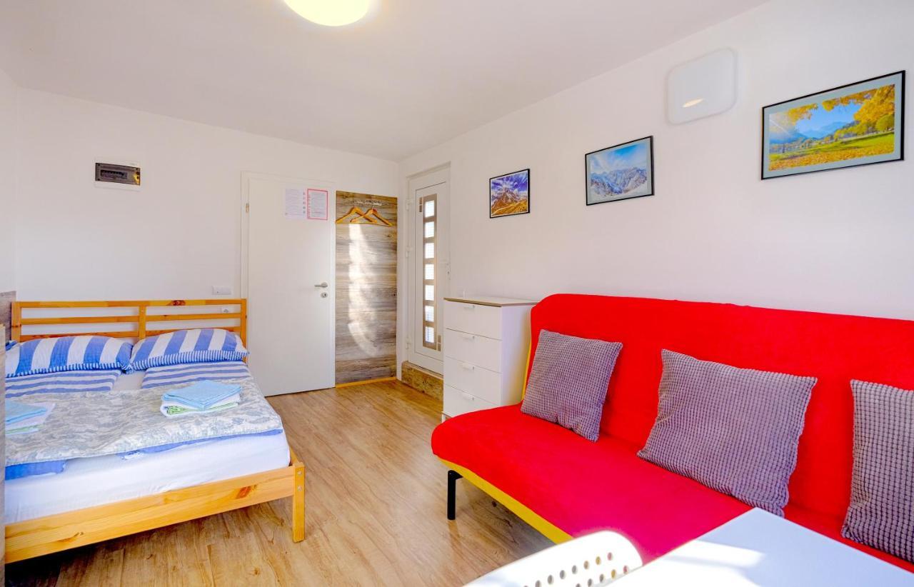 New Studio With Aircon & Free Parking 류블랴나 외부 사진
